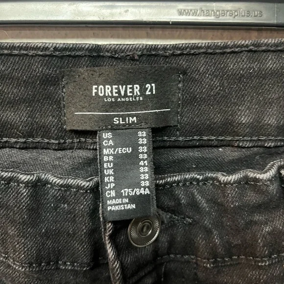 Forever 21 Men's Black Ripped Skinny Jeans - Picture 3 of 6